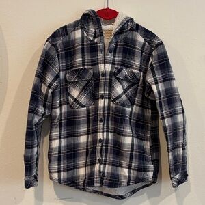 Boston Traders Lined Hooded Shirt. Size small